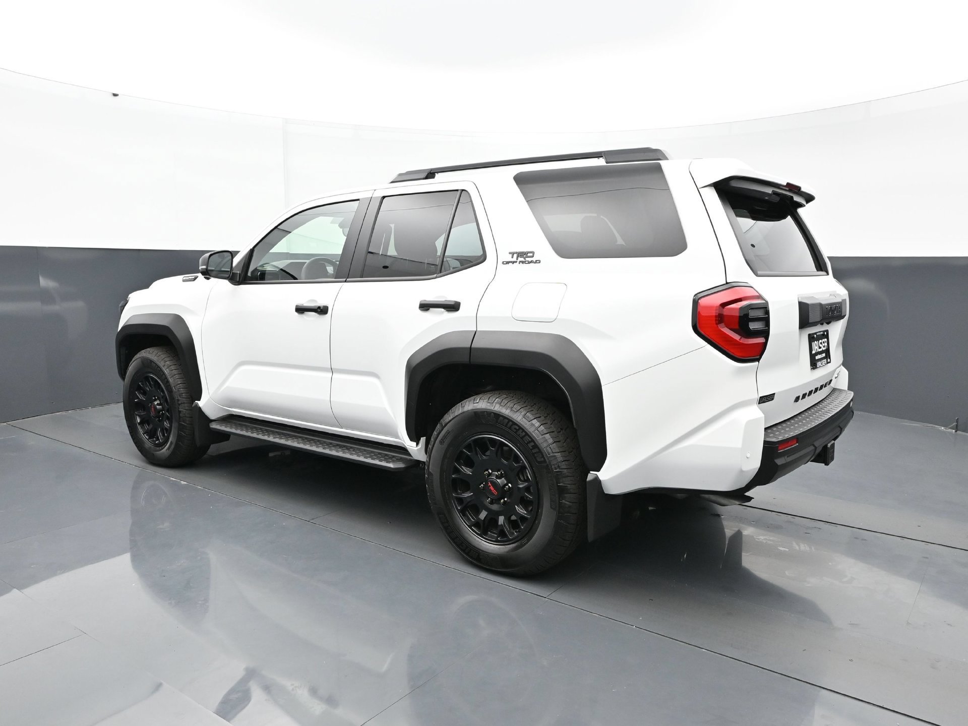 Used 2026 Toyota 4Runner TRD Off-Road Premium AWD/4WD image 4