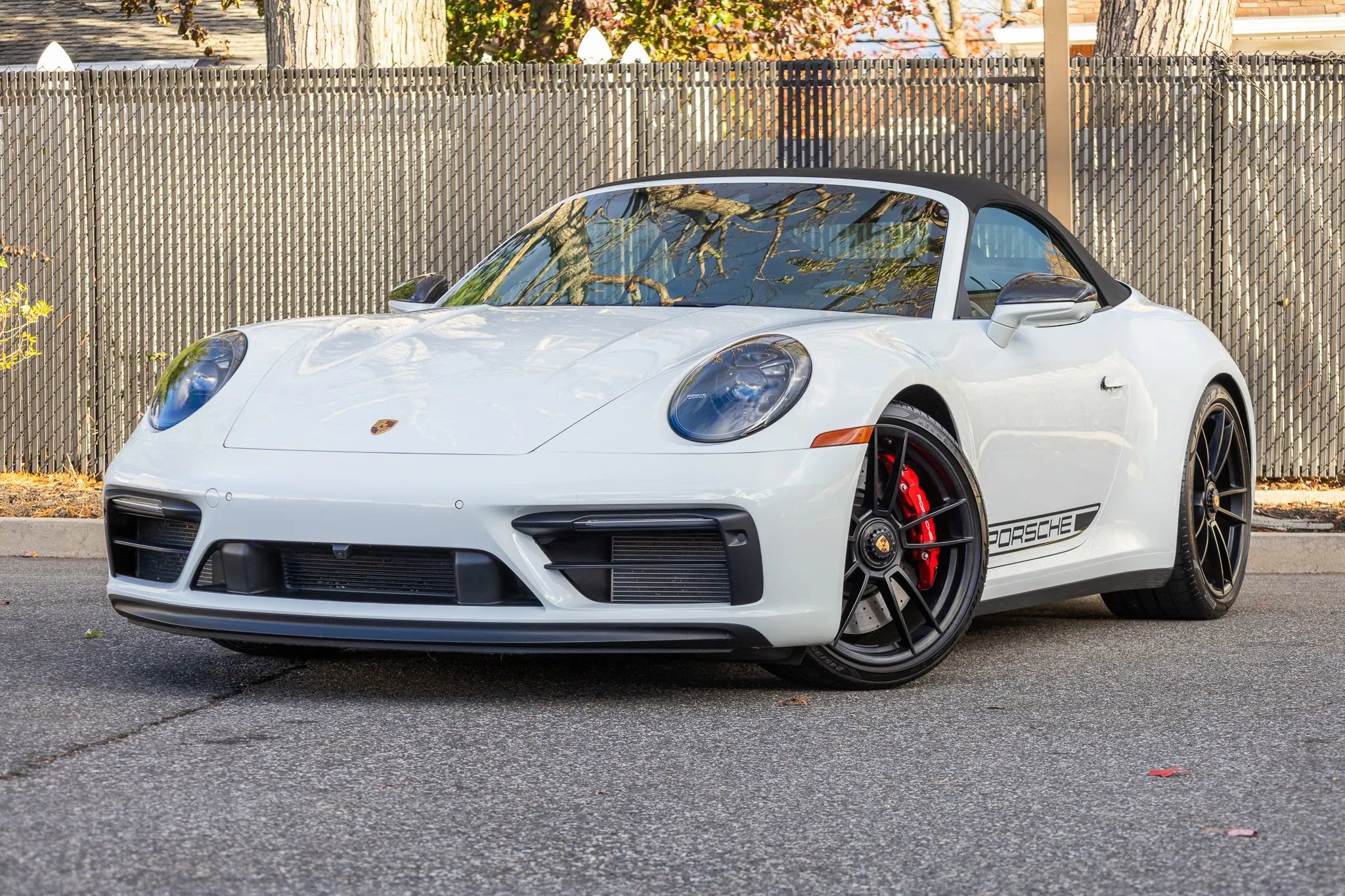 Used 2024 Porsche 911 Carrera 4 GTS image 9