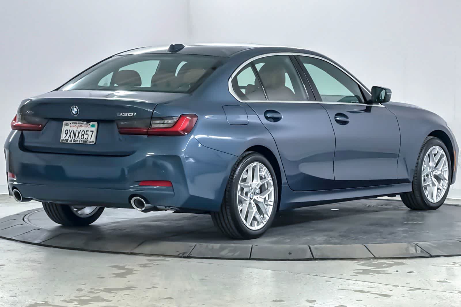 Used 2026 BMW 330i xDrive Sedan w/ Premium Package AWD/4WD image 2