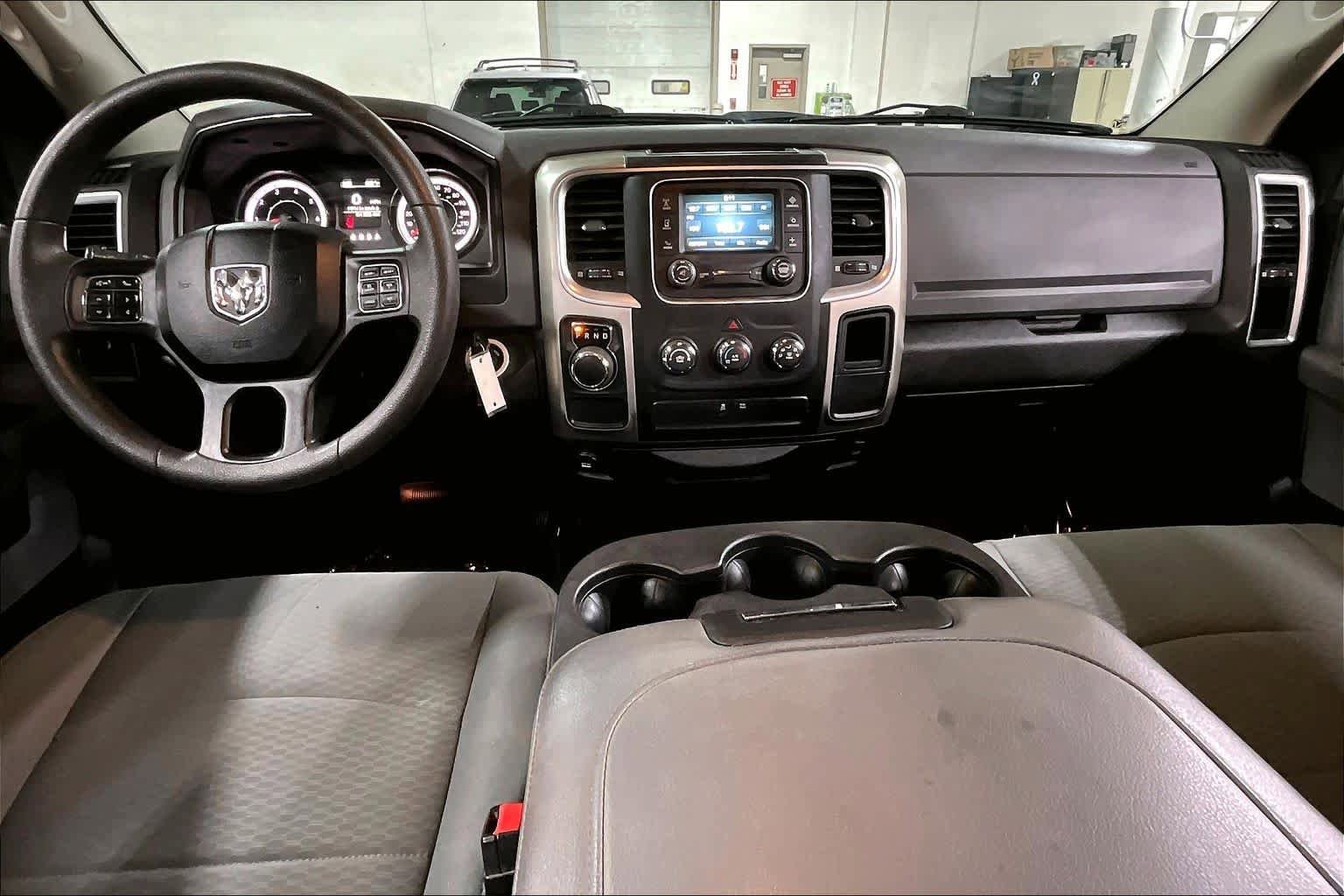 Used 2019 RAM 1500 Classic SLT RWD image 16