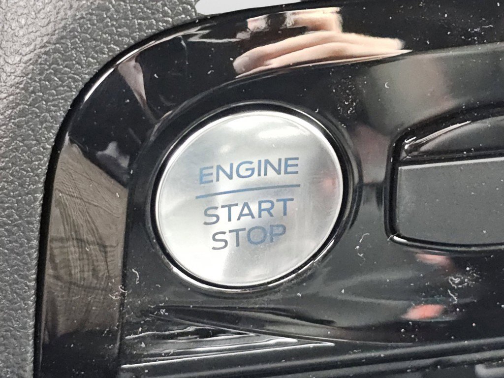New 2026 Ford Escape ST-Line w/ Tech Pack #1 AWD/4WD image 16