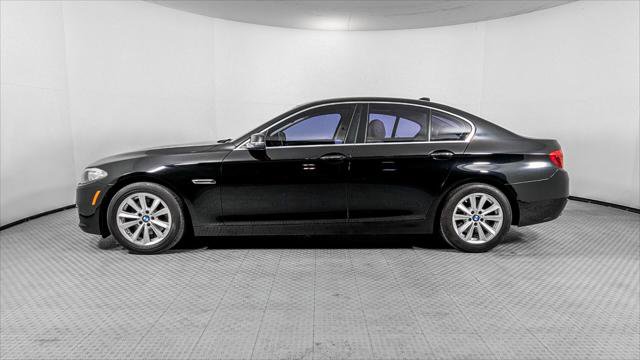 Used 2016 BMW 528i Sedan w/ Premium Package image 3
