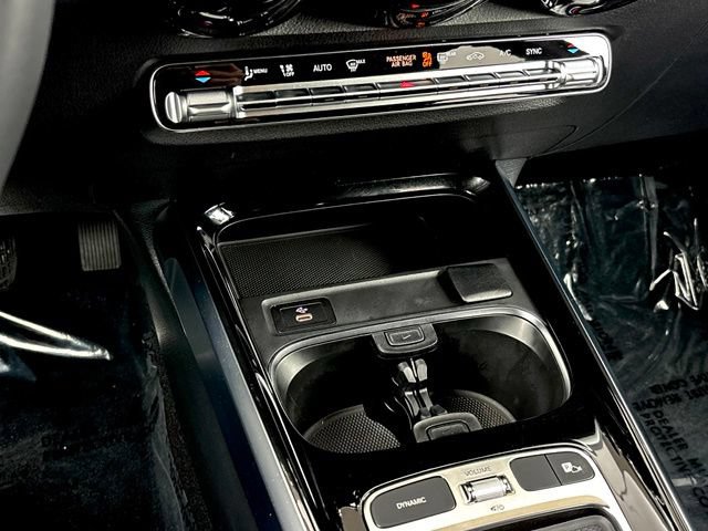 Certified 2026 Mercedes-Benz GLB 250 4MATIC image 31