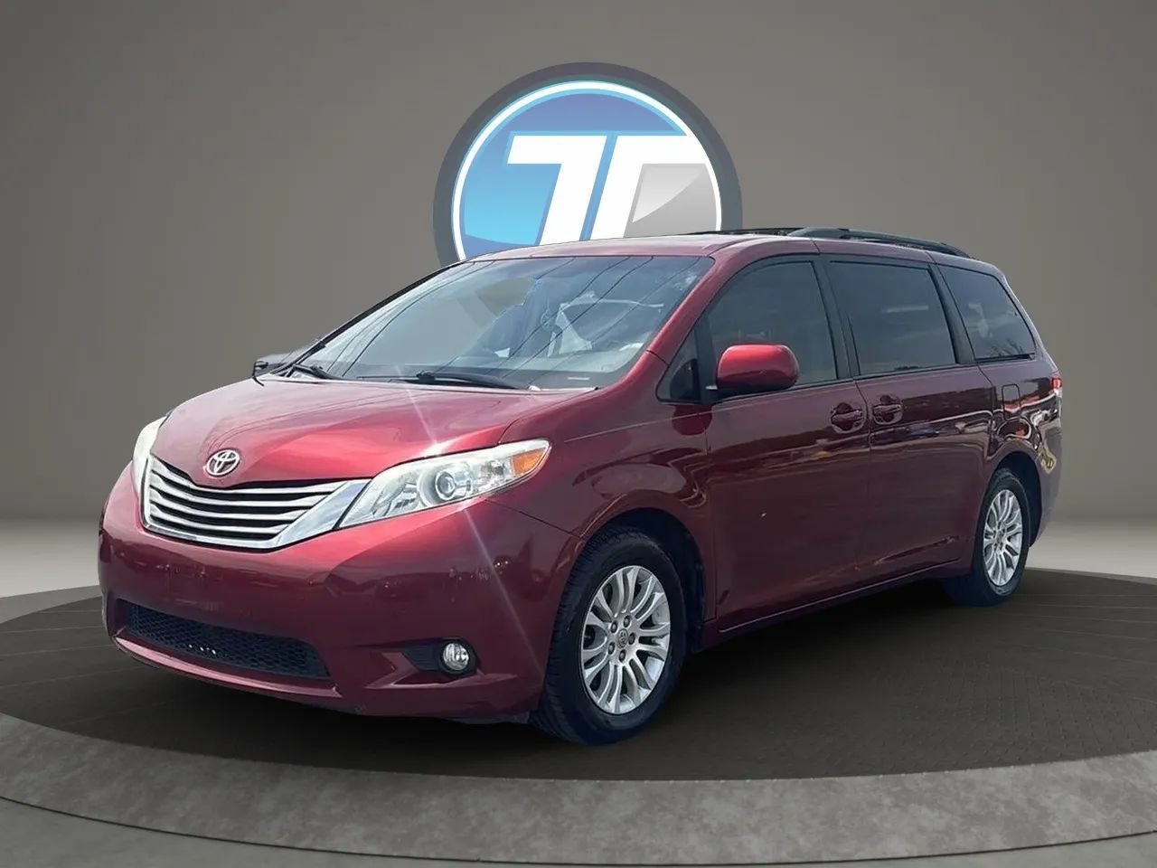 Used 2011 Toyota Sienna XLE FWD image 7