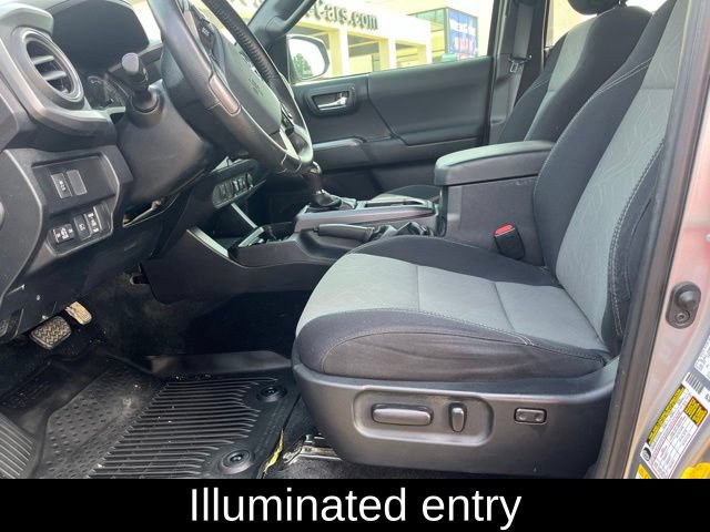 Used 2020 Toyota Tacoma TRD Sport RWD image 14