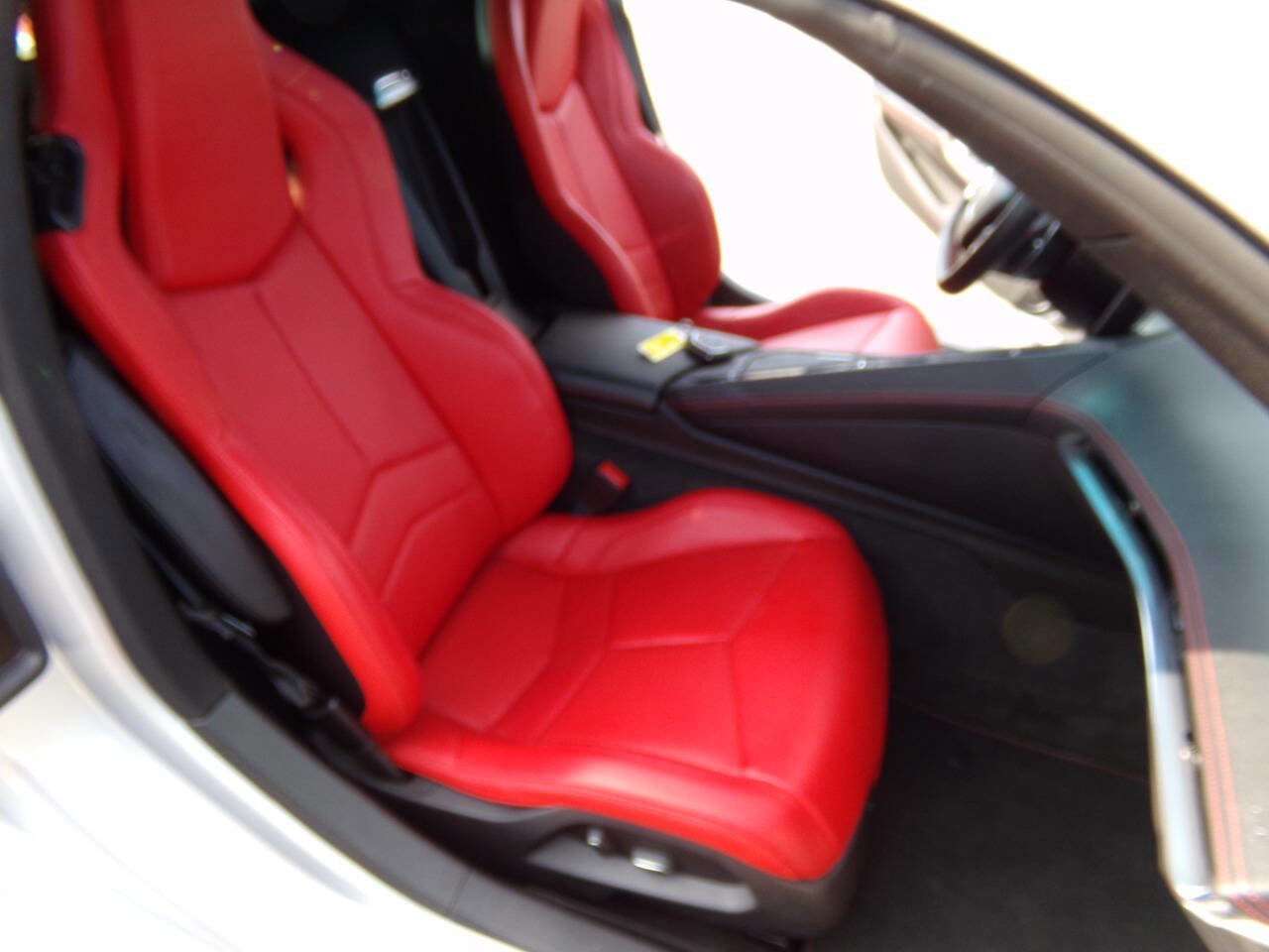 Used 2020 Chevrolet Corvette Stingray Coupe w/ Z51 Performance Package image 41