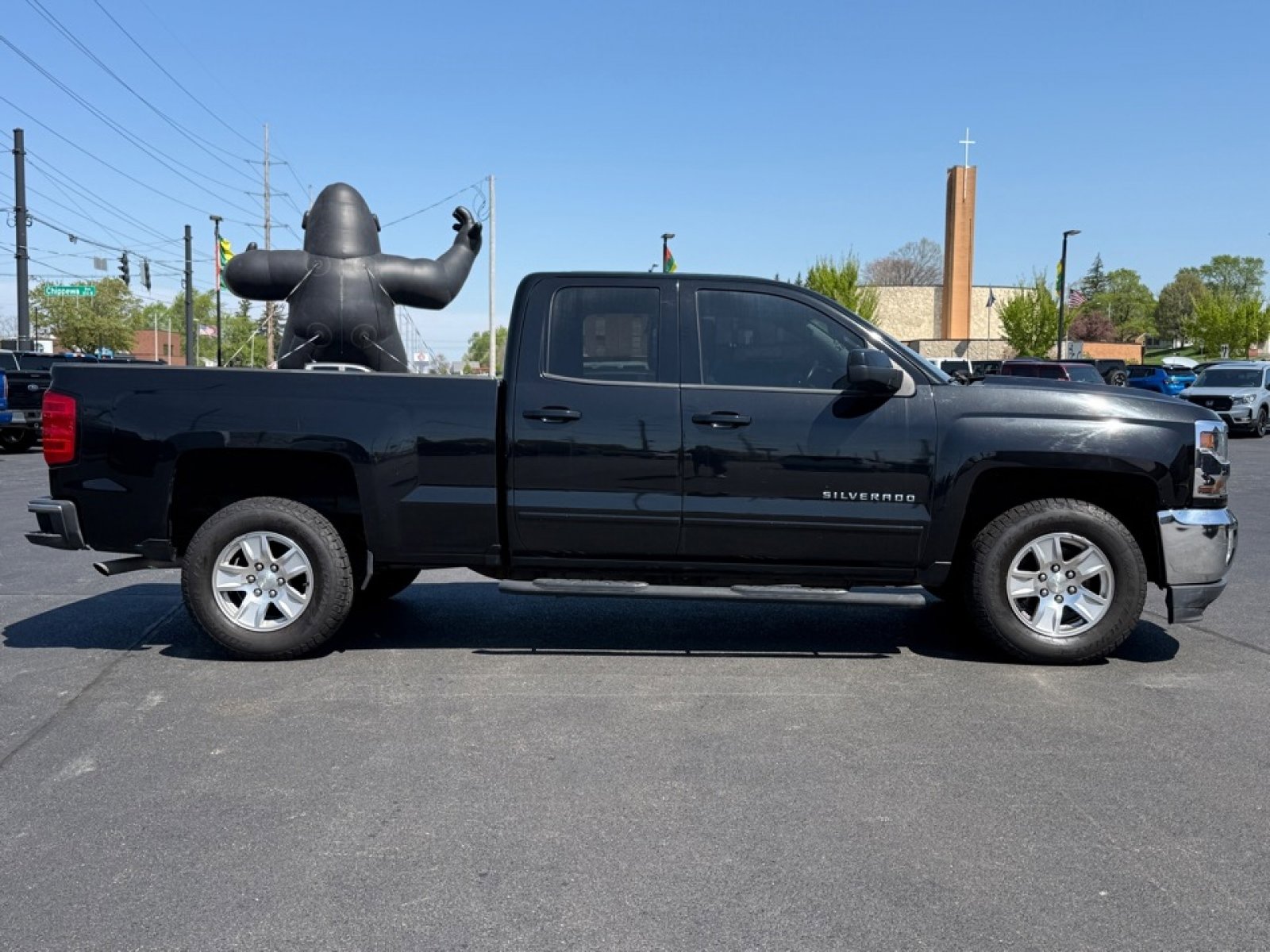Used 2017 Chevrolet Silverado 1500 LT w/ All Star Edition RWD image 9