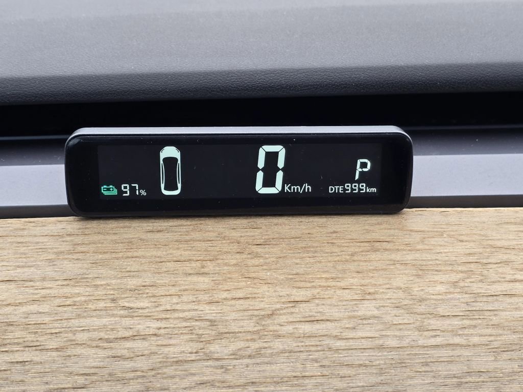 Used 2018 Tesla Model 3 Long Range image 18