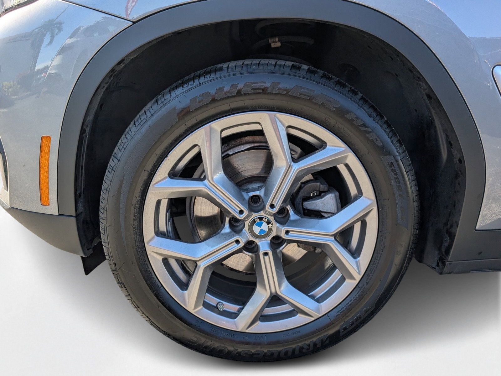 Used 2024 BMW X3 sDrive30i w/ Premium Package w/ZPA image 9