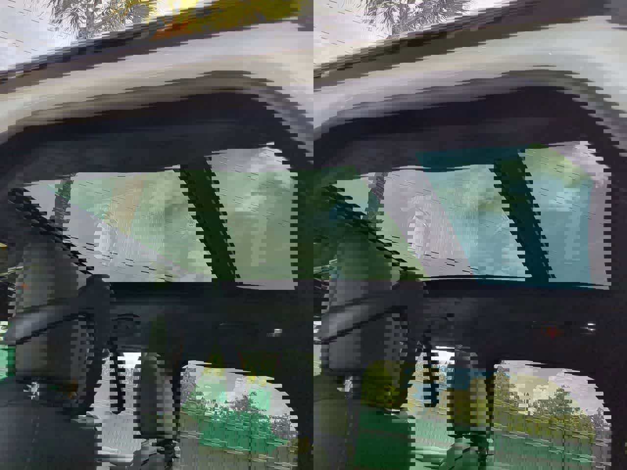 New 2026 Land Rover Range Rover Velar Autobiography image 22