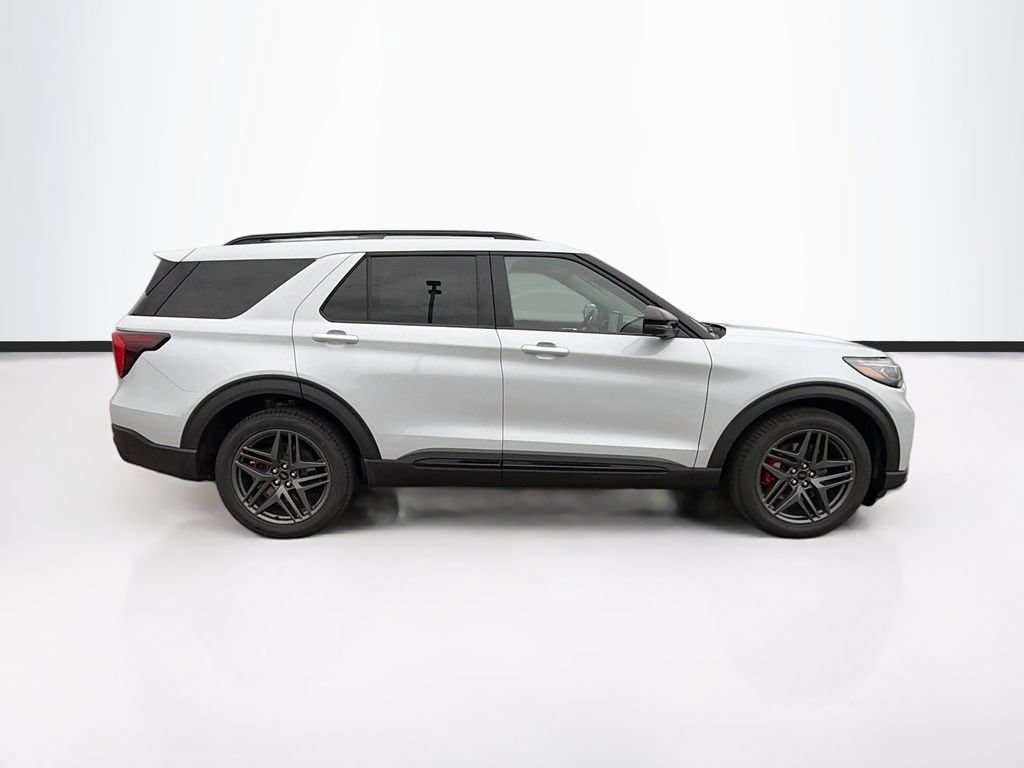New 2026 Ford Explorer ST AWD/4WD image 4