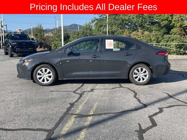 Used 2025 Toyota Corolla LE w/ Convenience Package FWD image 2
