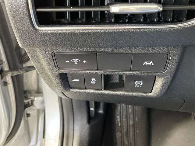 Used 2021 Hyundai Sonata SEL w/ Convenience Package image 16