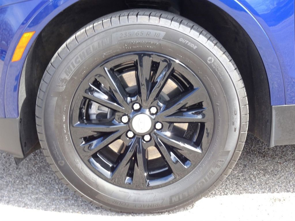 Certified 2023 Cadillac XT5 Premium Luxury w/ LPO, Floor Liner Package AWD/4WD image 24