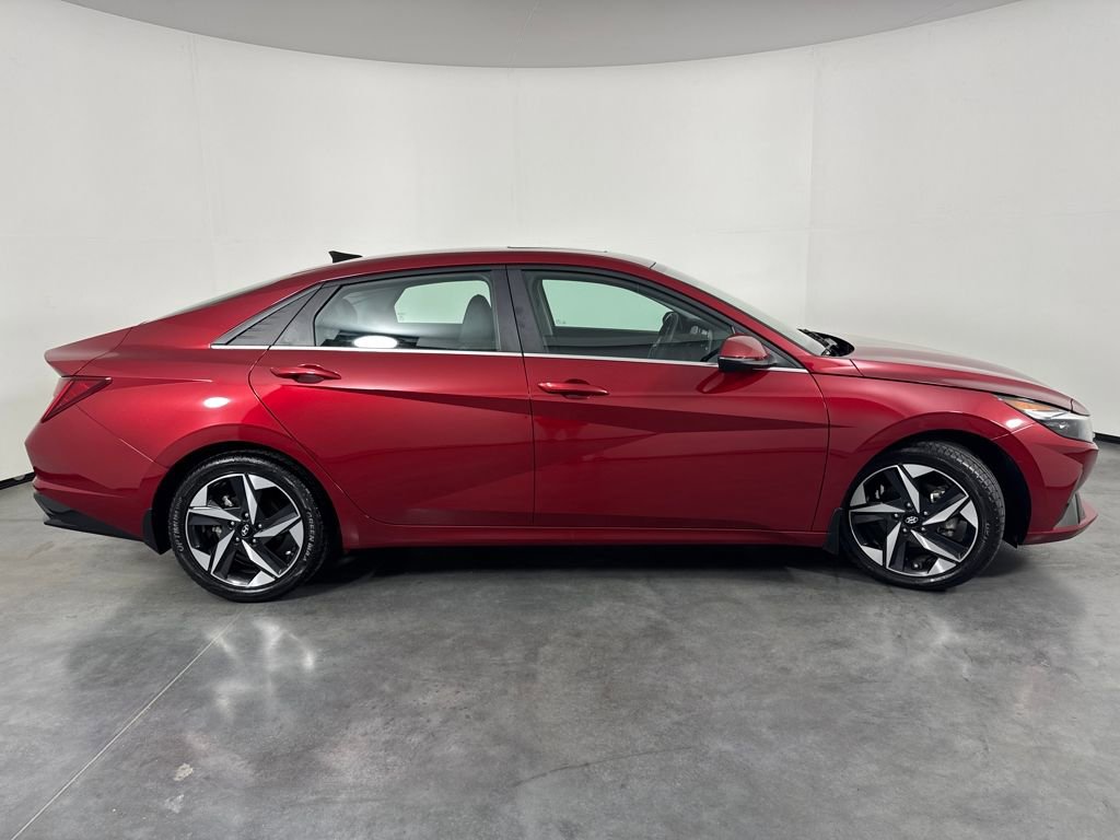 Certified 2023 Hyundai Elantra Limited FWD image 6