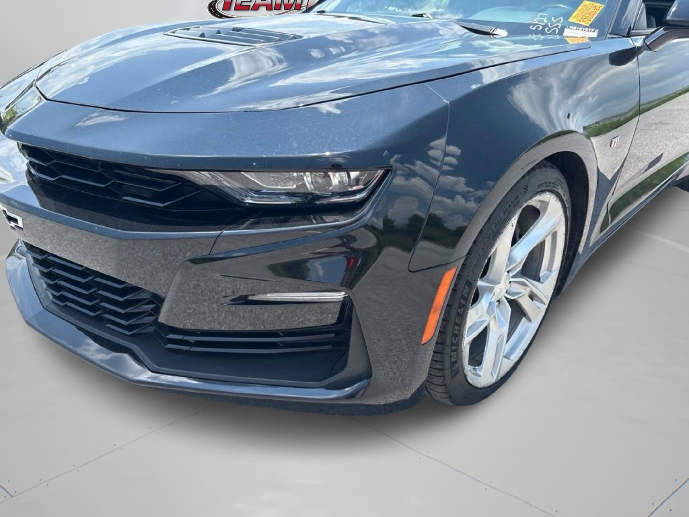 Used 2019 Chevrolet Camaro SS RWD image 28