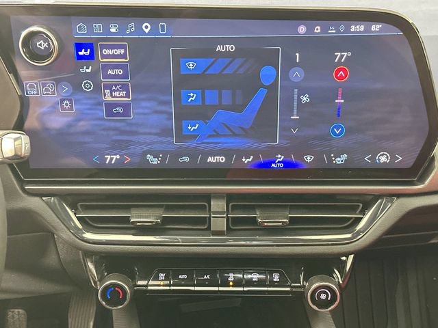 Used 2025 Chevrolet Equinox EV RS AWD/4WD image 14