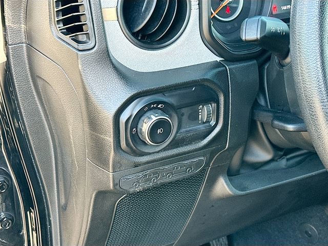 Used 2024 Jeep Wrangler Unlimited Sport AWD/4WD image 10