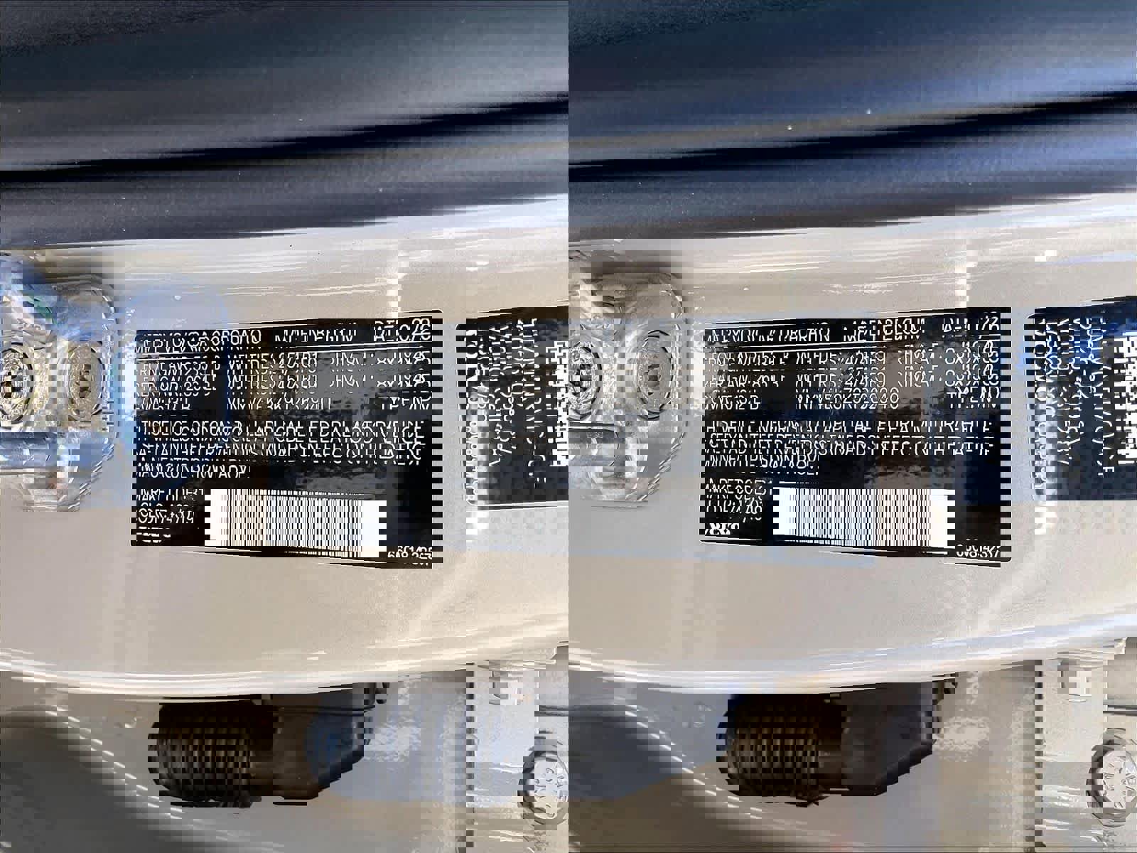 New 2026 Volvo EX30 Plus w/ Protection Package Premier AWD/4WD image 36