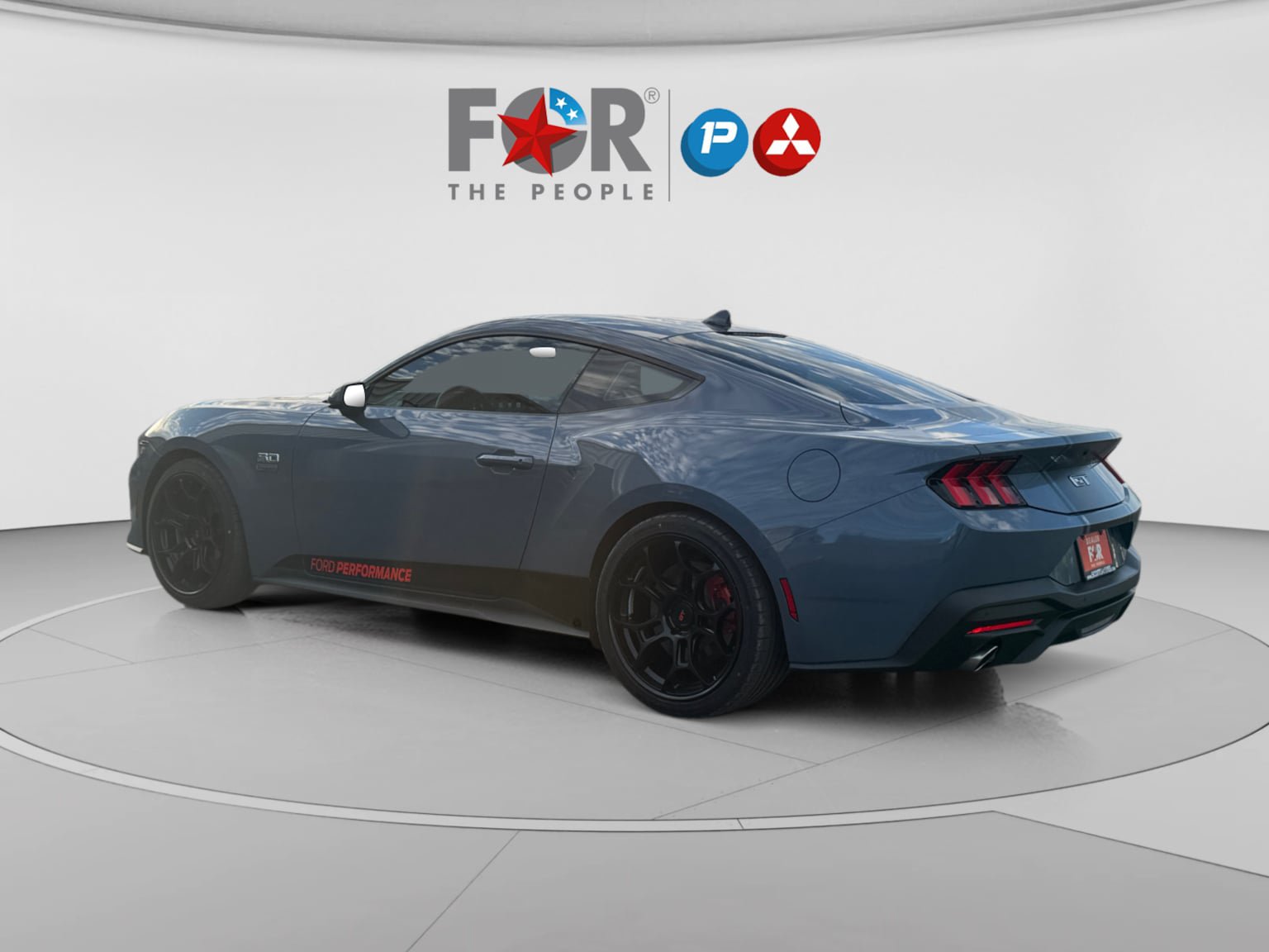 Used 2025 Ford Mustang GT Premium RWD image 3