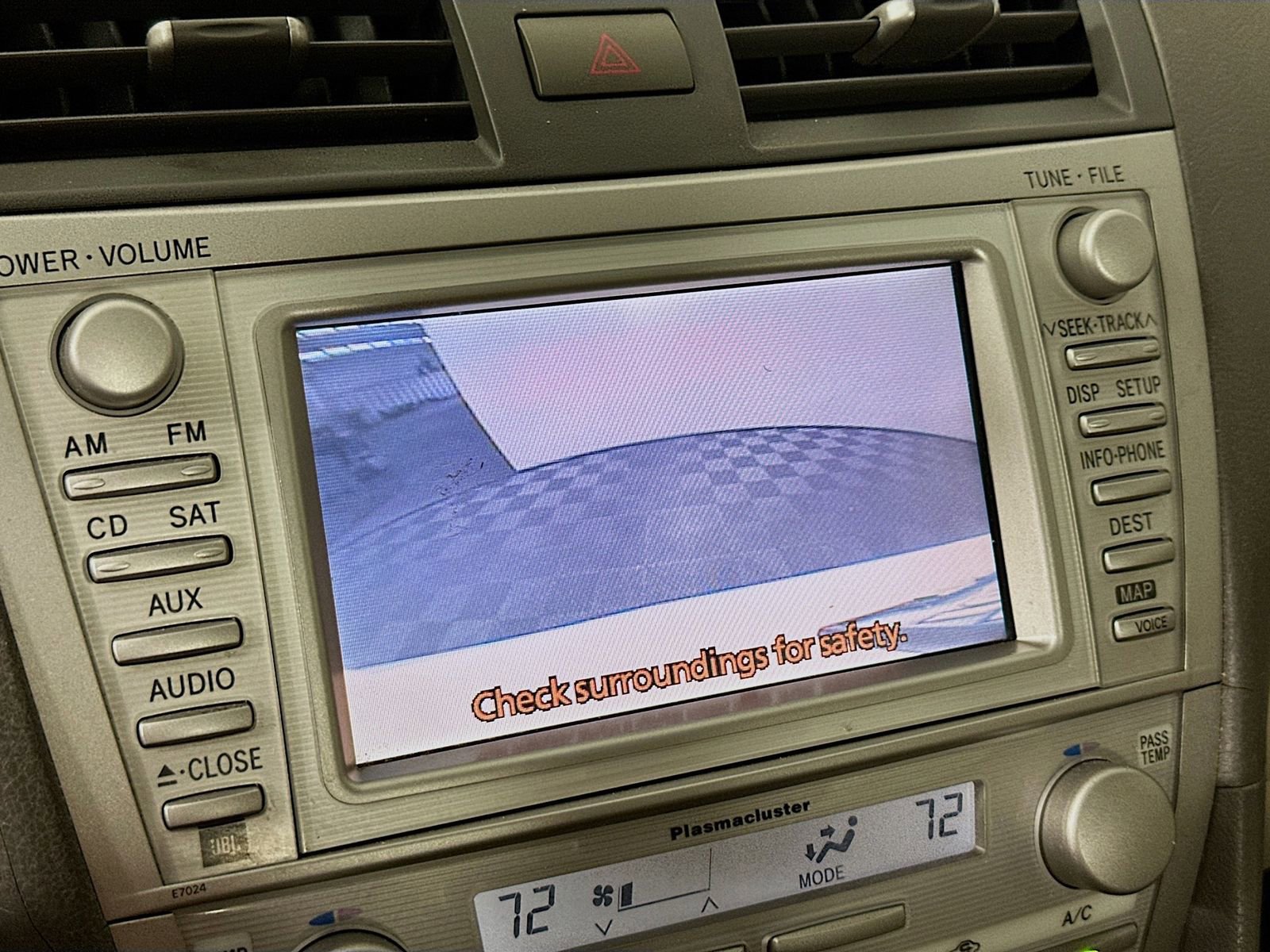 Used 2010 Toyota Camry XLE FWD image 14
