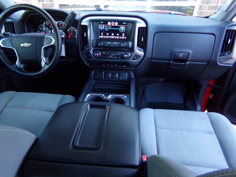 Used 2015 Chevrolet Silverado 1500 LT w/ LT Convenience Package image 29