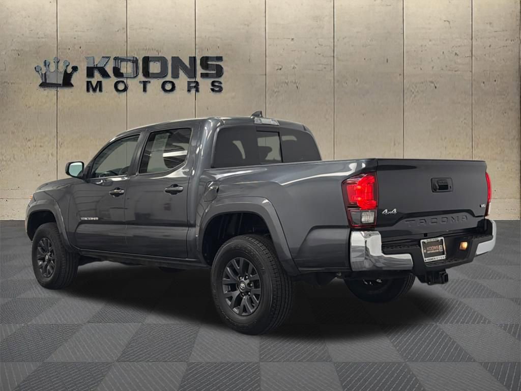 Used 2022 Toyota Tacoma SR5 image 5