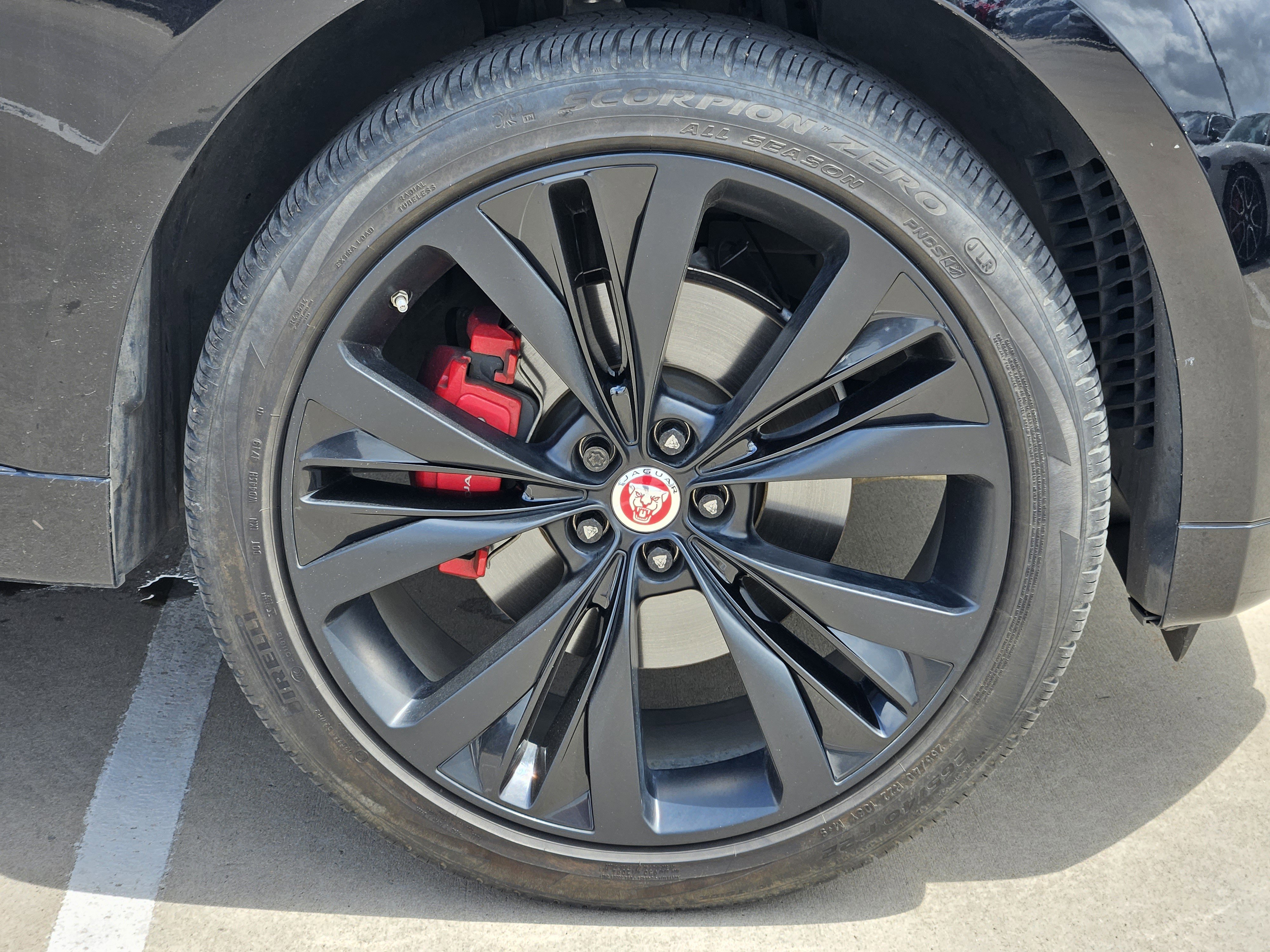 Used 2020 Jaguar F-PACE S image 14