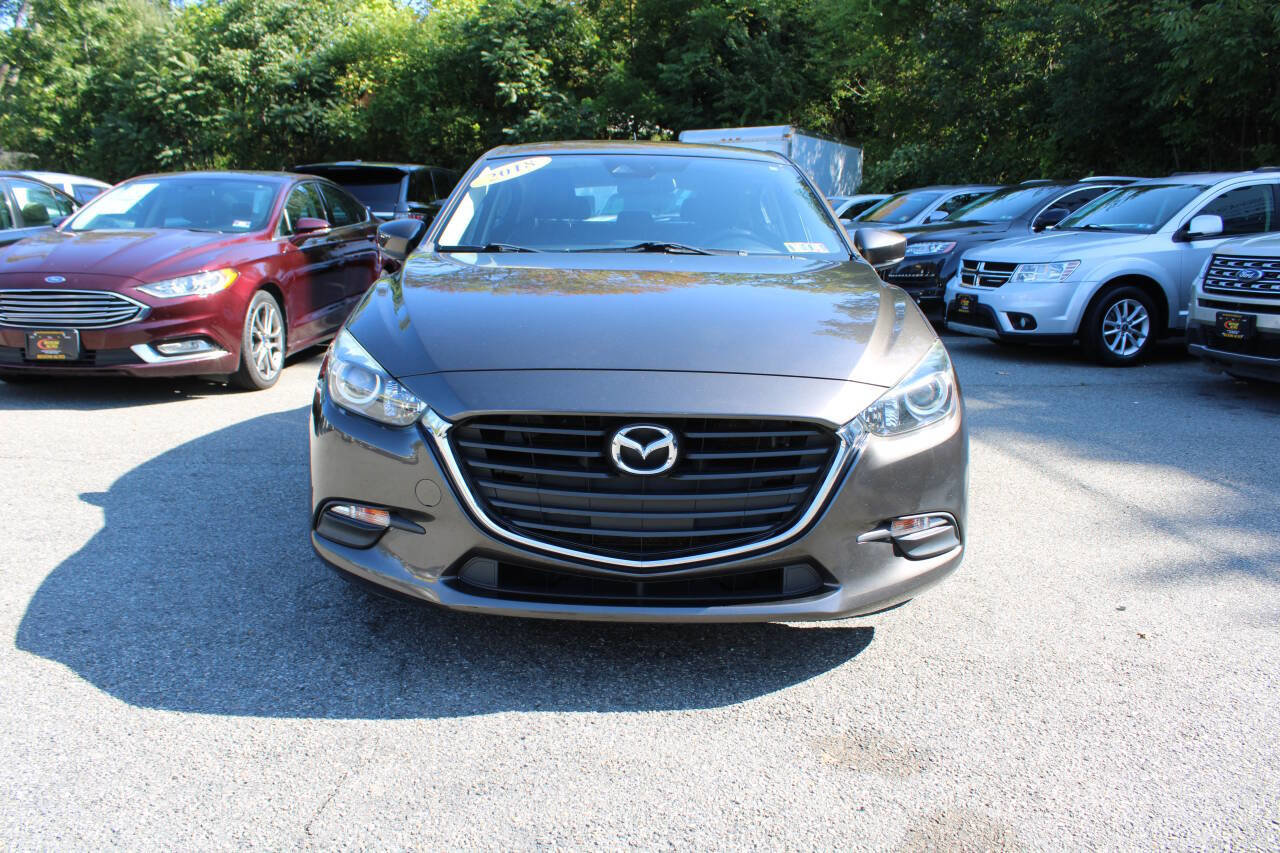 Used 2018 MAZDA MAZDA3 Touring image 3