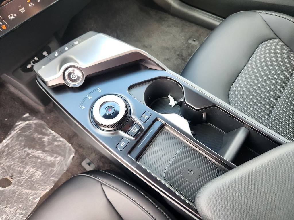 New 2026 Kia EV6 Light AWD/4WD image 19