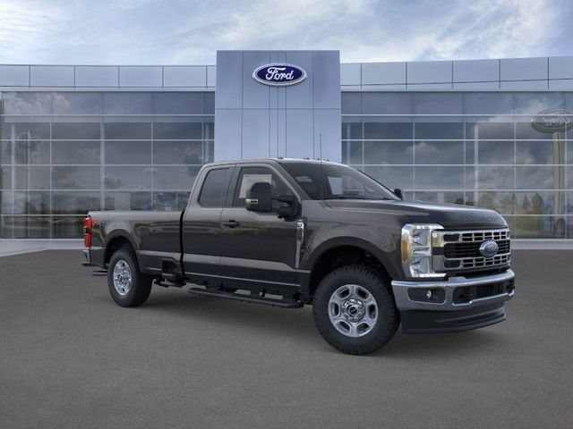 New 2026 Ford F350 XLT w/ 360-Degree Camera Package AWD/4WD image 8