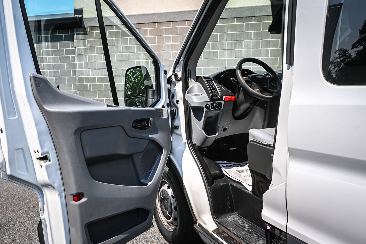 Used 2016 Ford Transit 350 XL RWD image 7