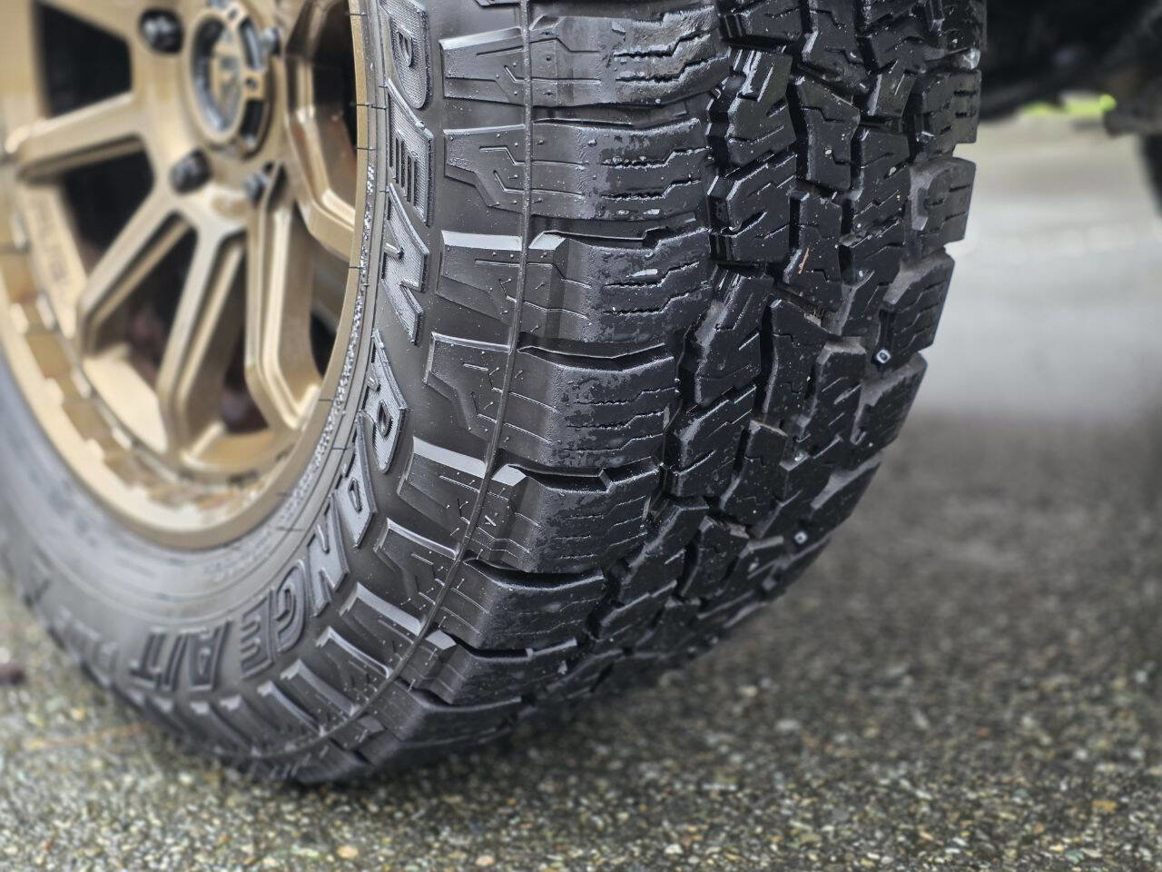 Used 2015 Toyota Tundra Platinum image 20