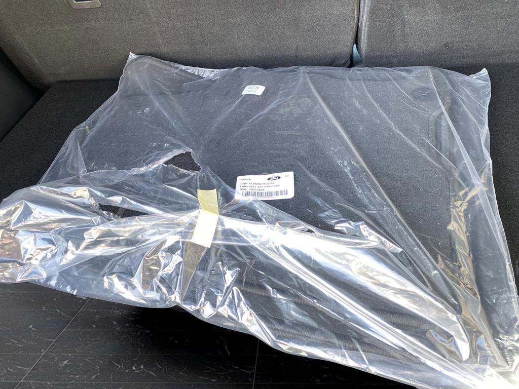 New 2026 Ford Escape ST-Line Elite image 17