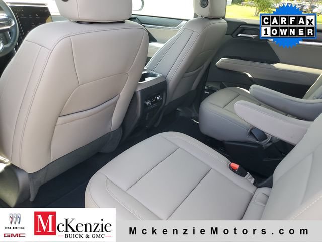 Used 2026 GMC Acadia Elevation w/ Elevation Premium Package AWD/4WD image 22
