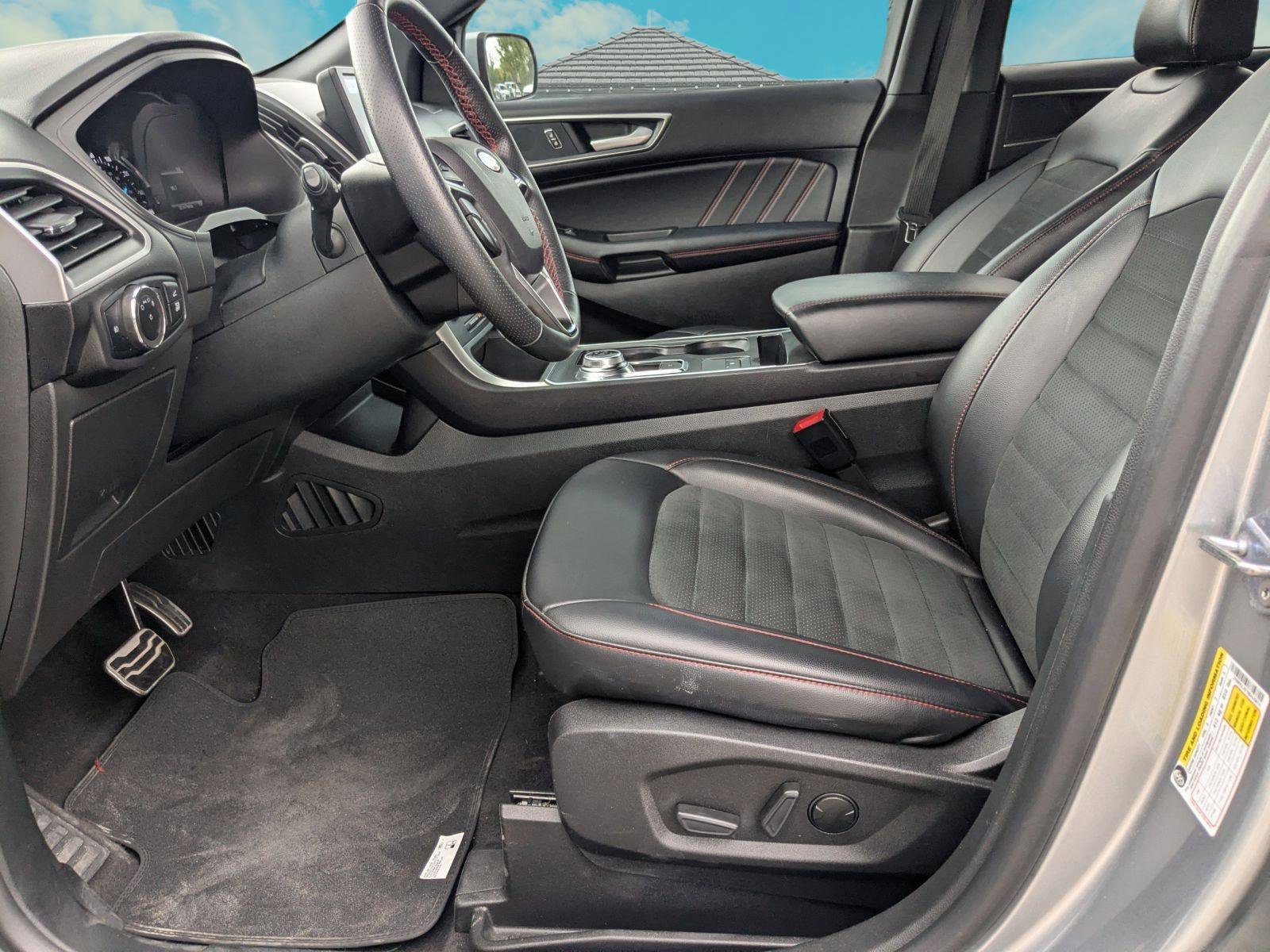 Used 2024 Ford Edge ST-Line image 5