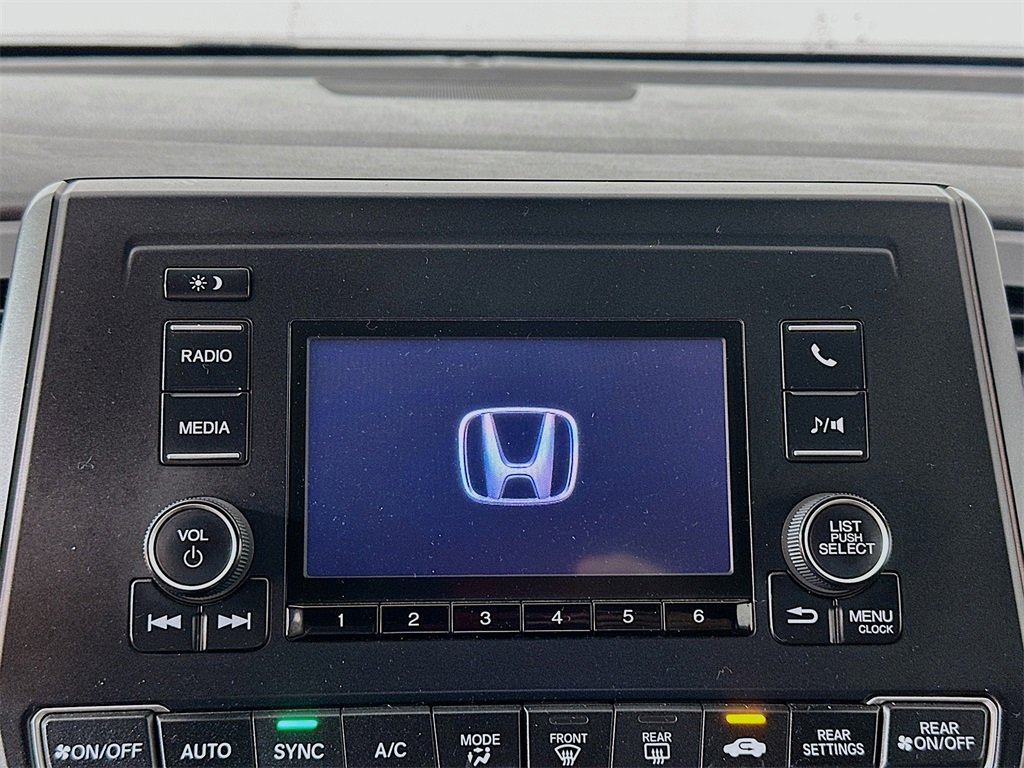 Used 2020 Honda Odyssey LX image 14