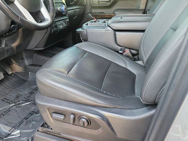 Used 2021 GMC Sierra 1500 SLT w/ X31 Off-Road Package AWD/4WD image 15