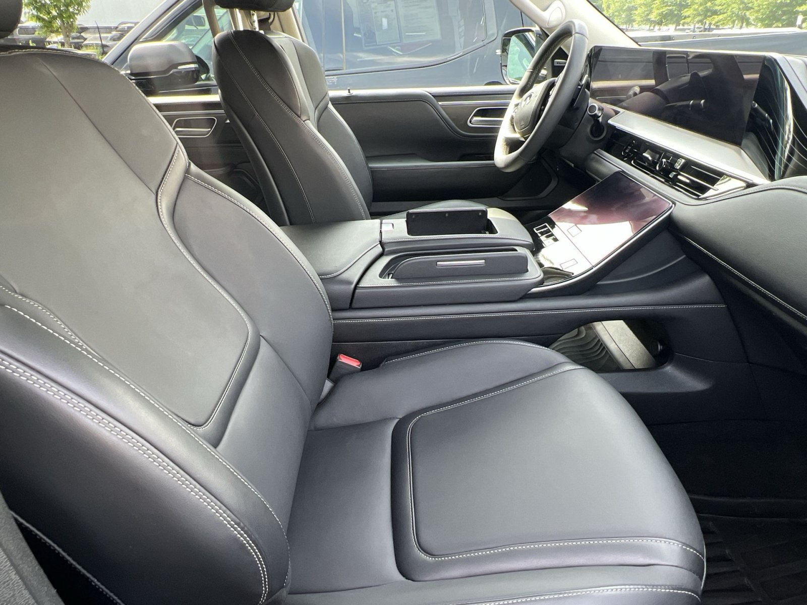 Used 2025 INFINITI QX80 Pure AWD/4WD image 21