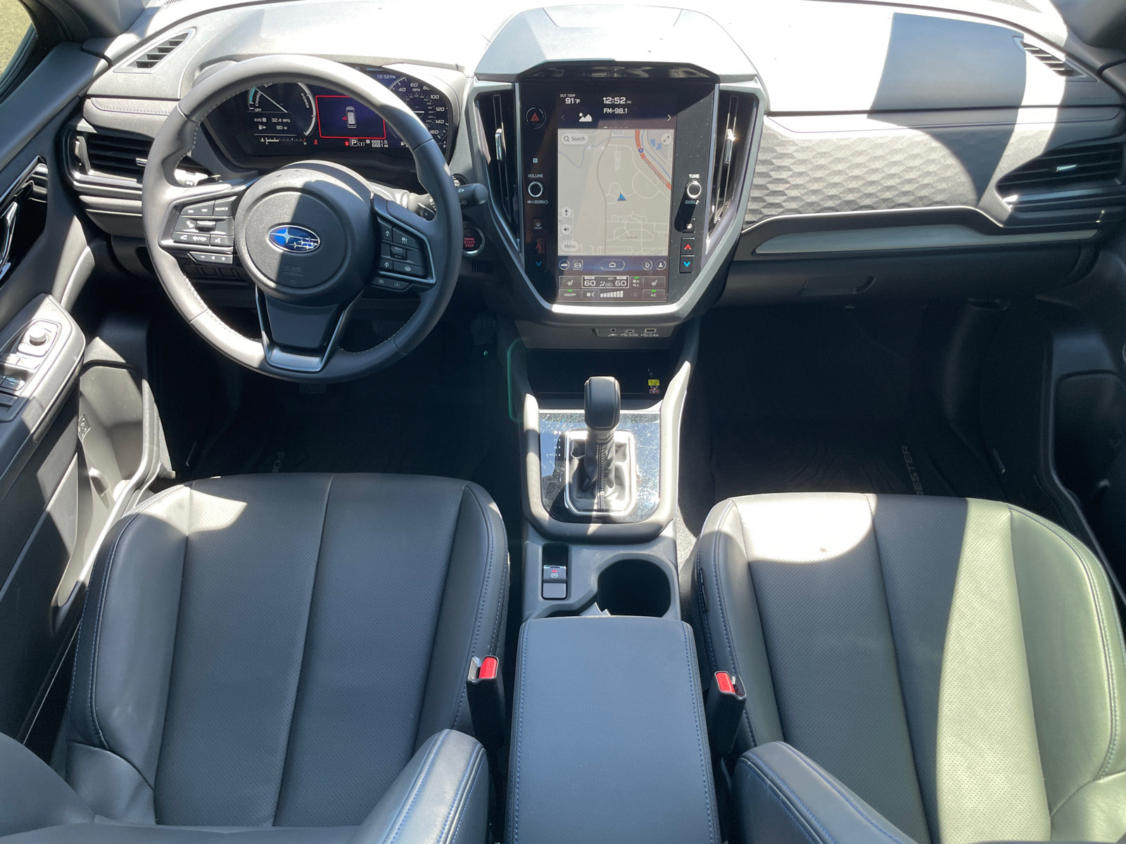 Used 2025 Subaru Forester Limited AWD/4WD image 21