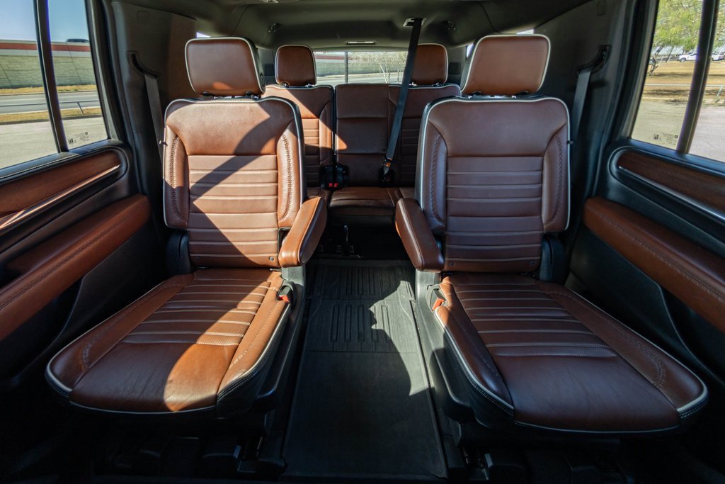 Used 2023 GMC Yukon XL Denali Ultimate w/ LPO, Floor Liner Package image 19