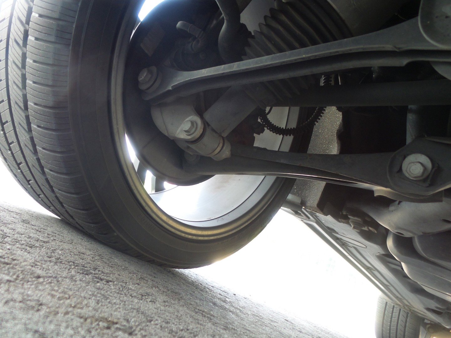 Used 2013 Porsche Cayenne GTS image 97