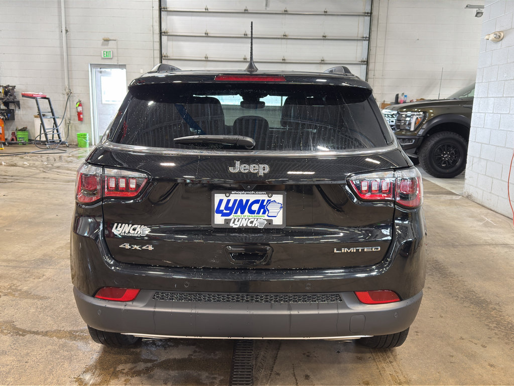 Used 2023 Jeep Compass Limited w/ Sun and Sound Group image 3