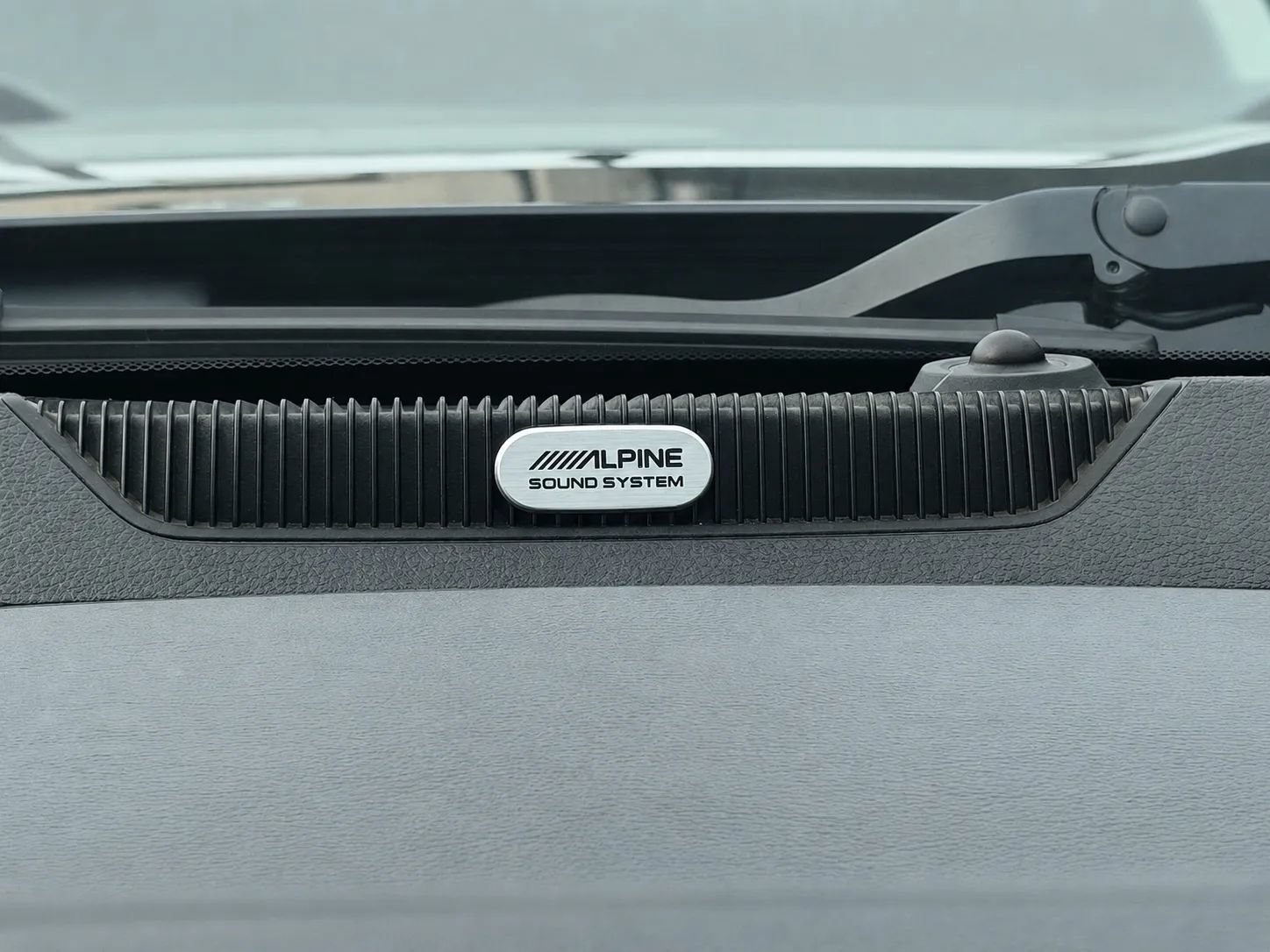 Used 2017 RAM 1500 Limited AWD/4WD image 47
