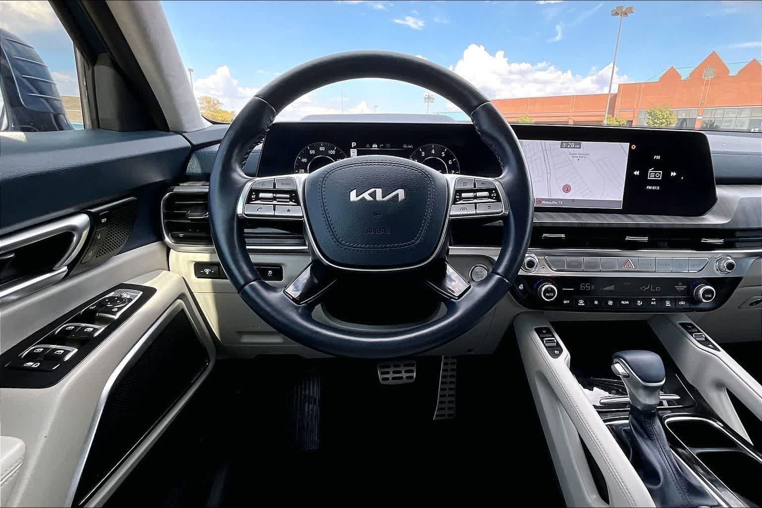 Certified 2024 Kia Telluride SX Prestige AWD/4WD image 13