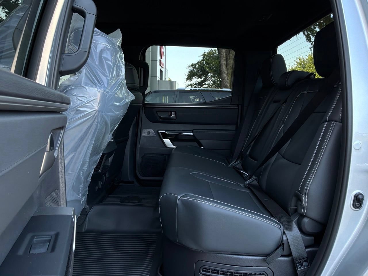 New 2026 Toyota Tundra Limited AWD/4WD image 12