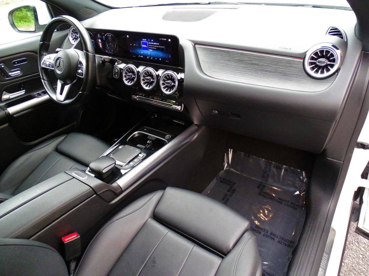 Used 2023 Mercedes-Benz GLA 250 4MATIC w/ Premium Package image 26