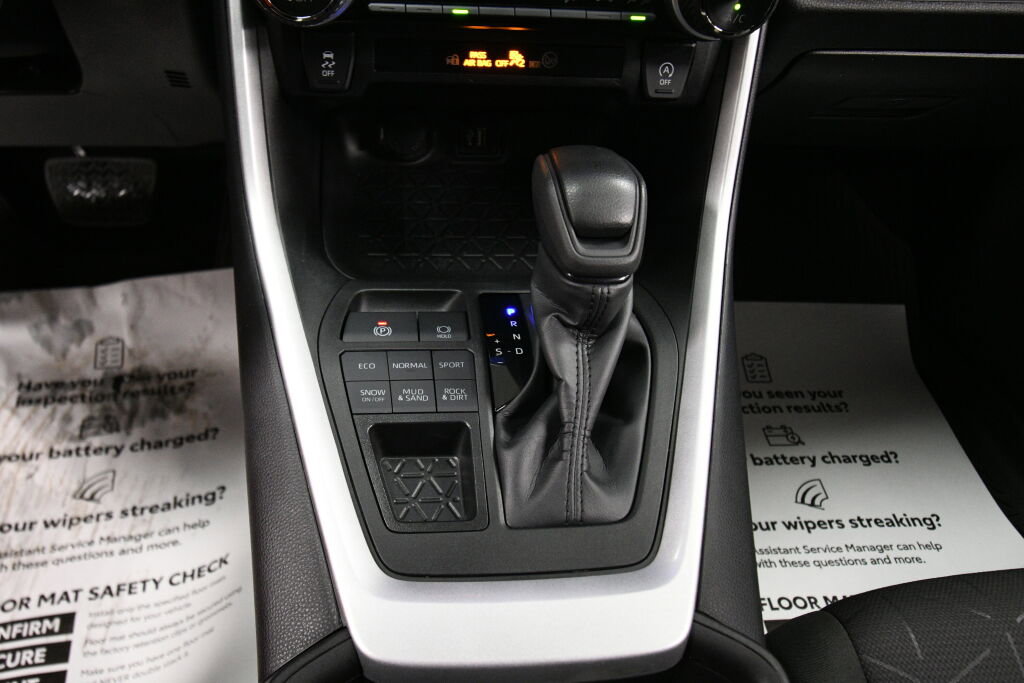 Certified 2024 Toyota RAV4 XLE image 16