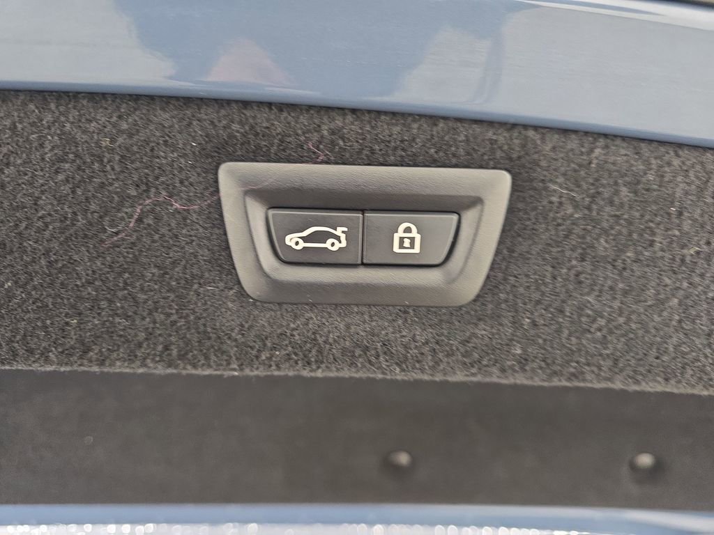 Used 2019 BMW M850i xDrive M850i xDrive image 16