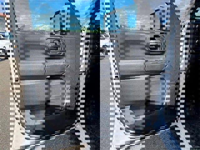 New 2024 GMC Sierra 3500 Pro w/ Convenience Package image 27